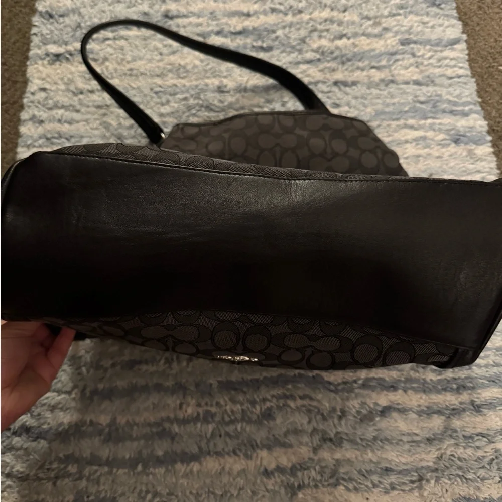 LIKE NEW Coach Edie Signature Leather & Canvas Shoulder Bag - FLAWLESS - Picture 2 of 13